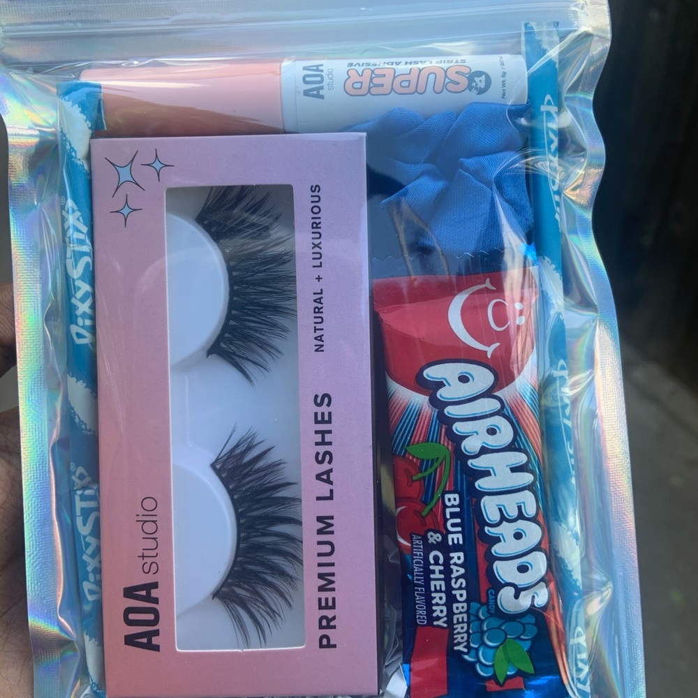 Lashes pack - Picture 5 of 5